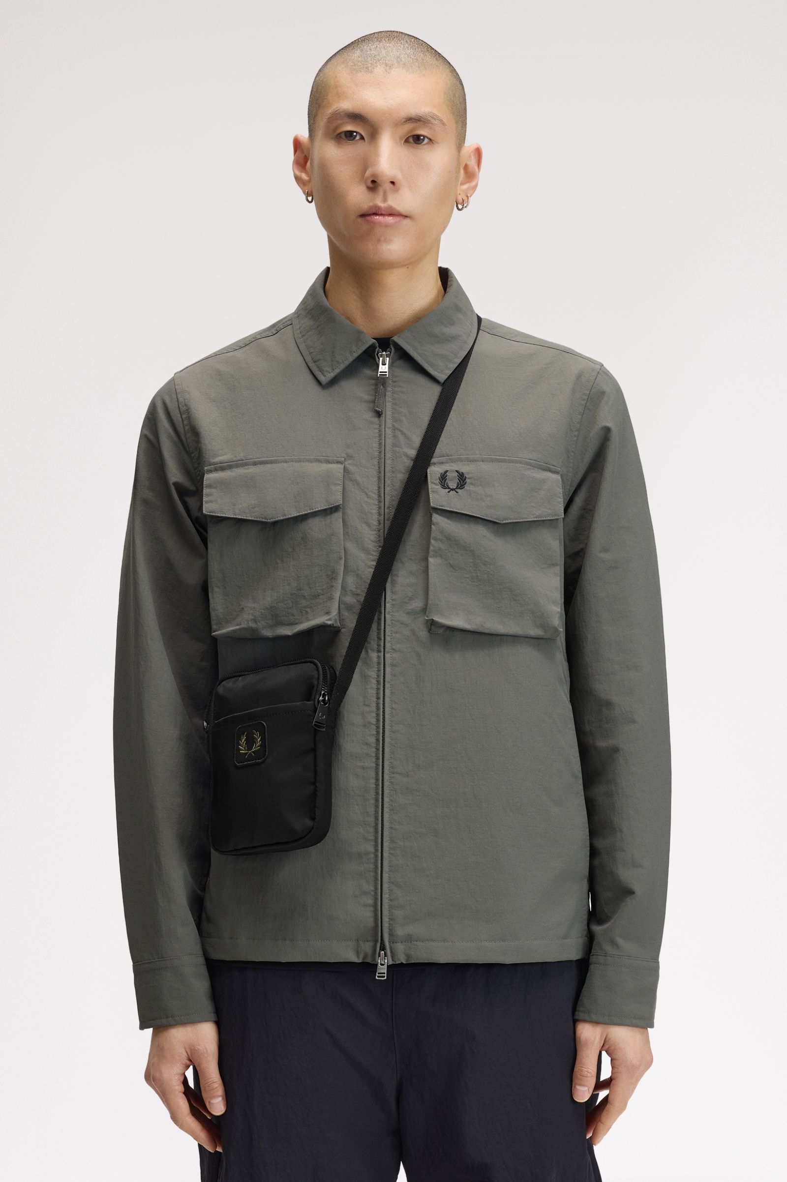 Fred Perry Crinkle Nylon Small Side (Black)