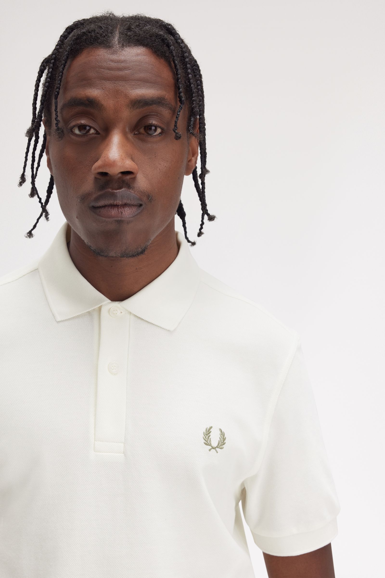 Fred Perry M6000 Shirt in Light Ecru/Olive Mint 