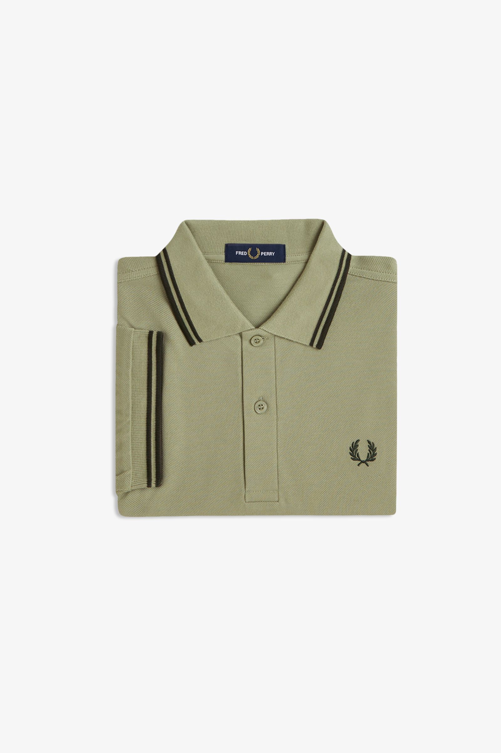 Fred Perry Shirt M3600 in Olive Mint/Night Green 
