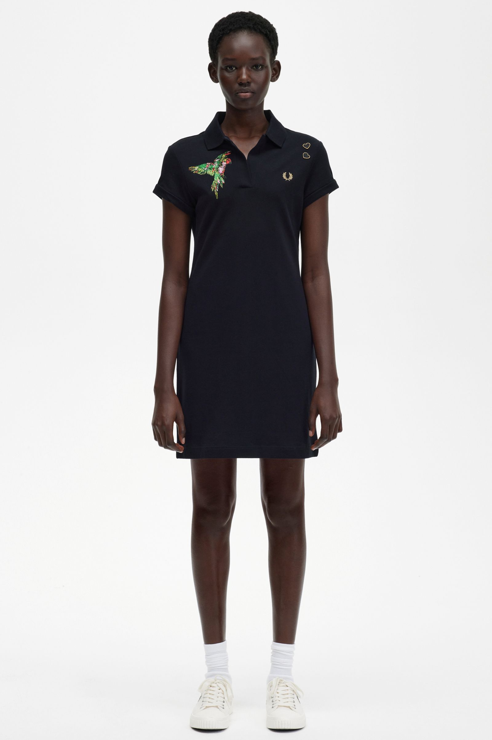 Fred Perry - Piqué-Kleid mit Stickerei