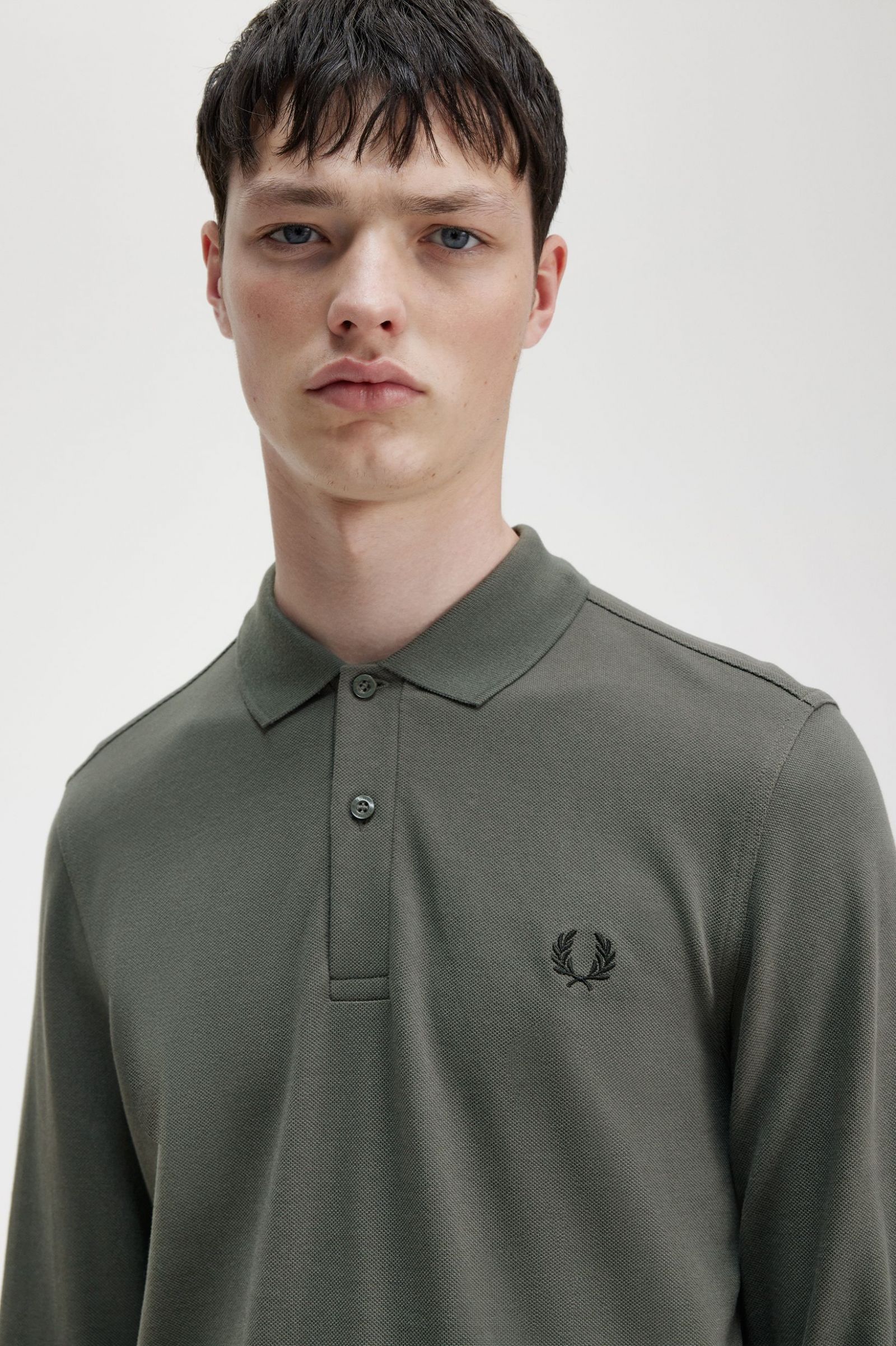 Fred Perry M6006 long sleeve plain shirt - Feldgrün