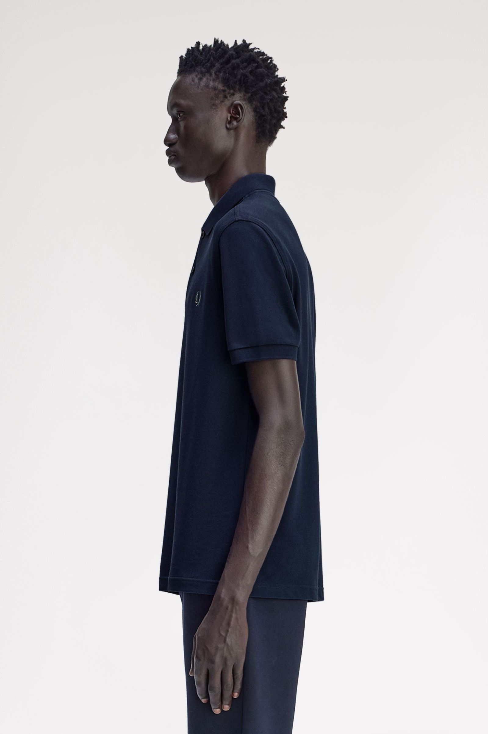 Fred Perry Shirt in Dark Airforce/ Bay Leaf