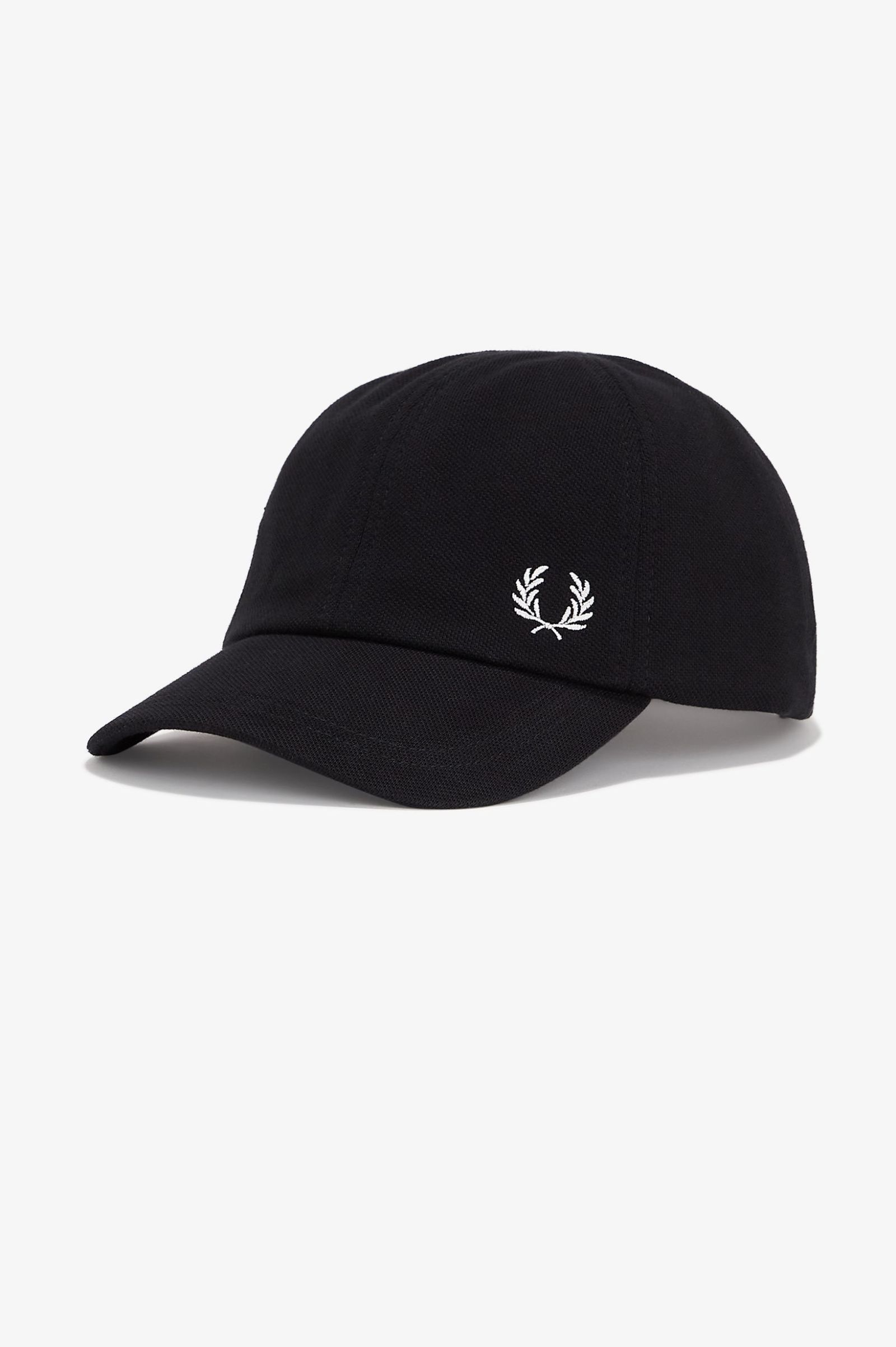 Fred Perry Pique Classic Cap in Black/Snowwhite 