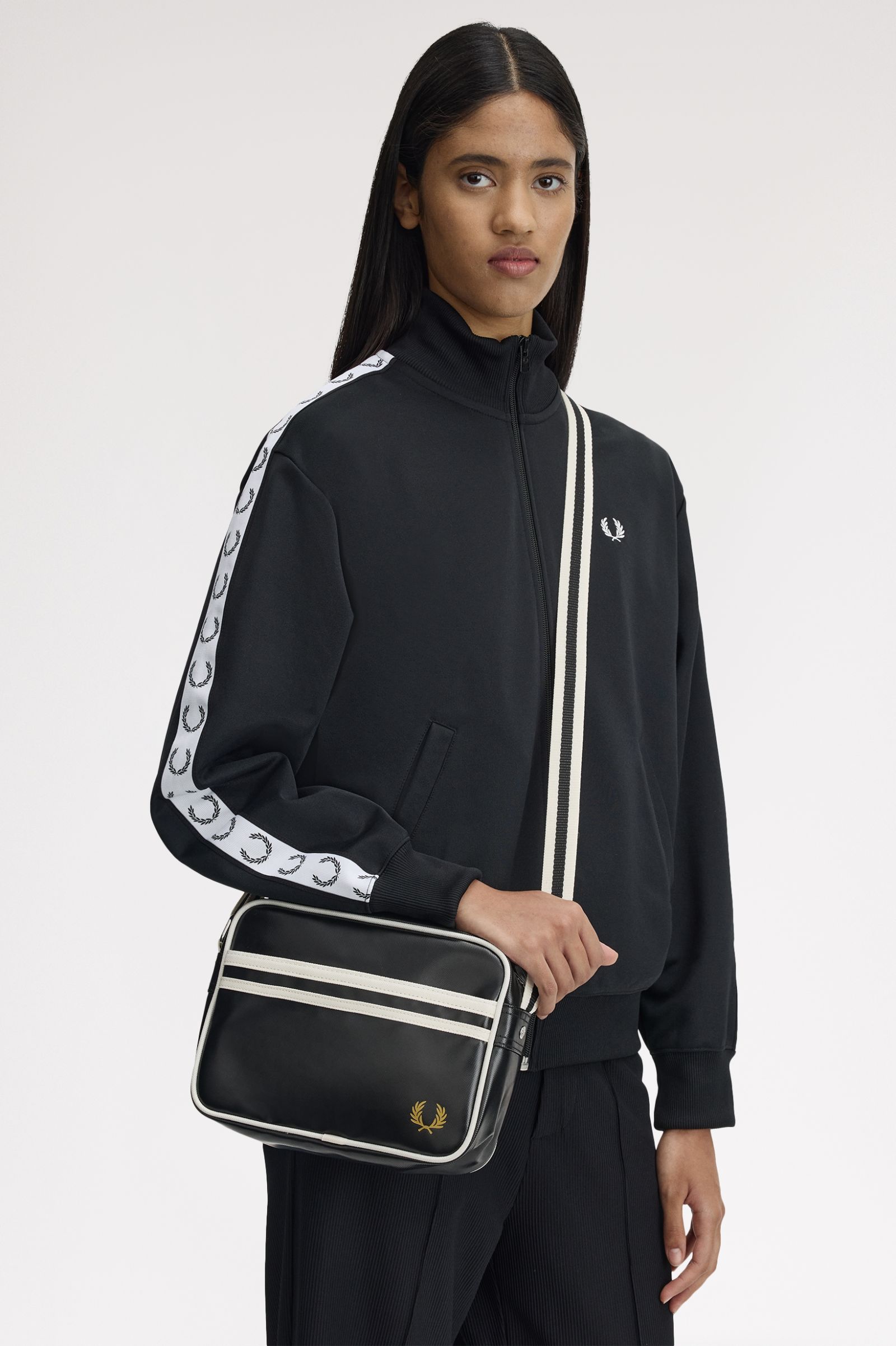 Fred Perry Classic Mini Shoulder Bag (Black/Ecru)
