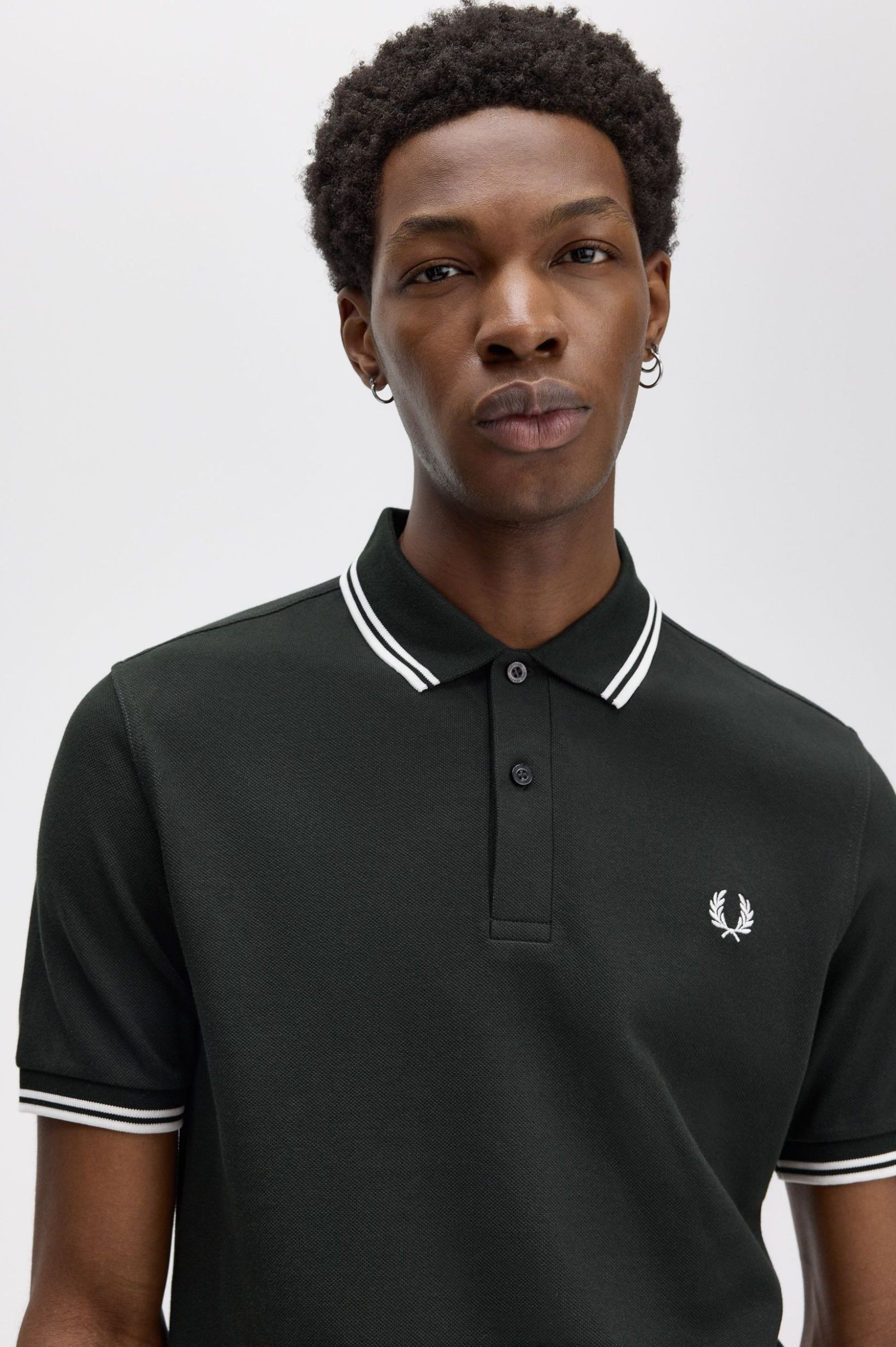 Fred Perry Twin Tipped Shirt in Nightgreen/Snow White