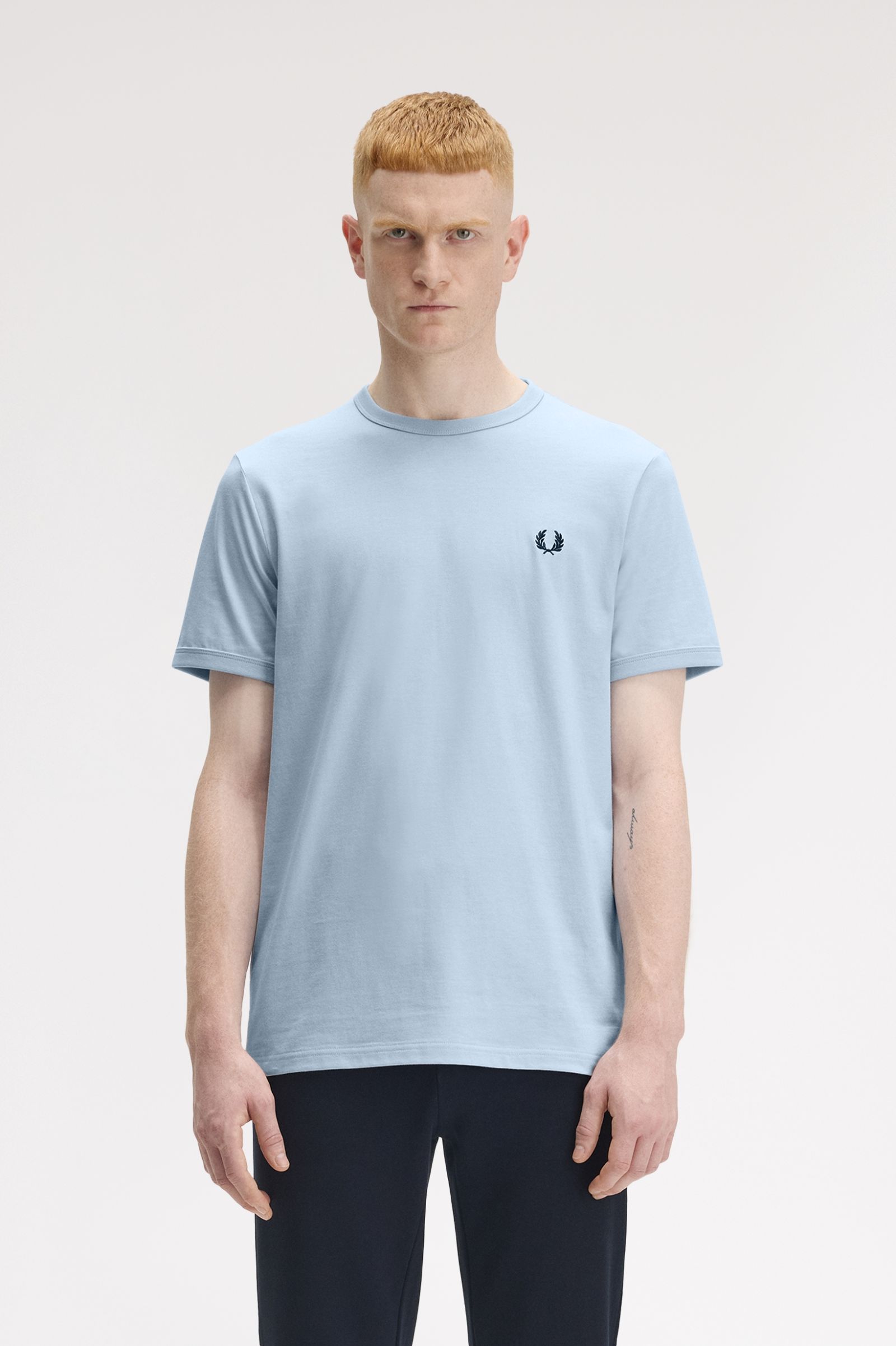 Fred Perry Ringer T-Shirt in Light Smoke