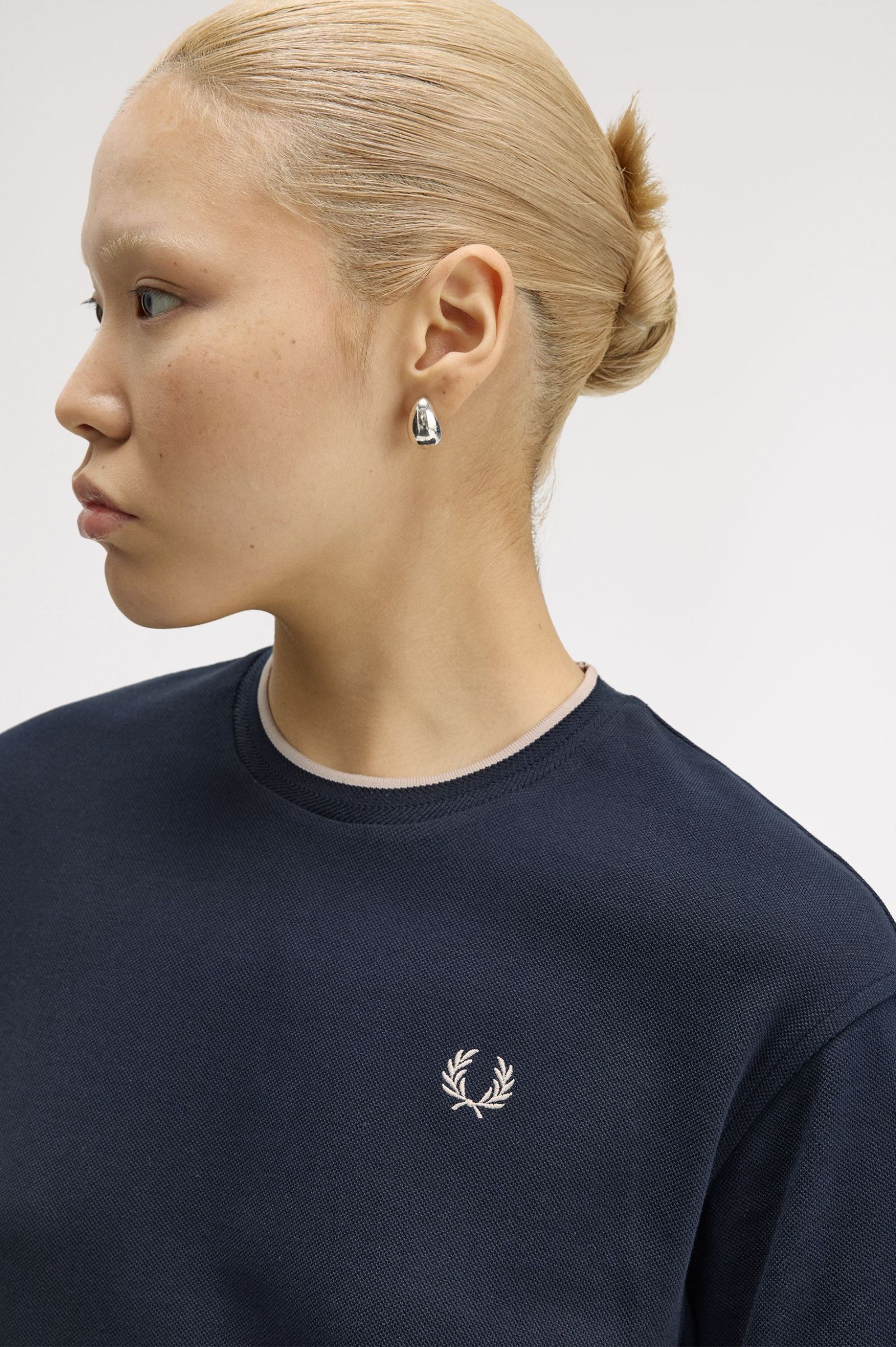 Fred Perry Tipped Piqué T-Shirt (Navy)