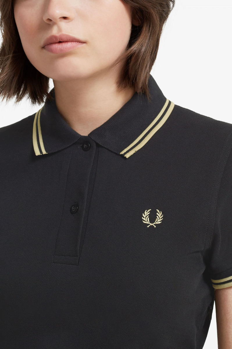 Fred Perry Pleated Pique Tennis Dress Black/Champagne-8