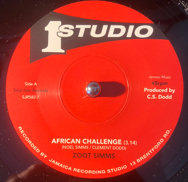 Zoot Simms – African Challenge (7")
