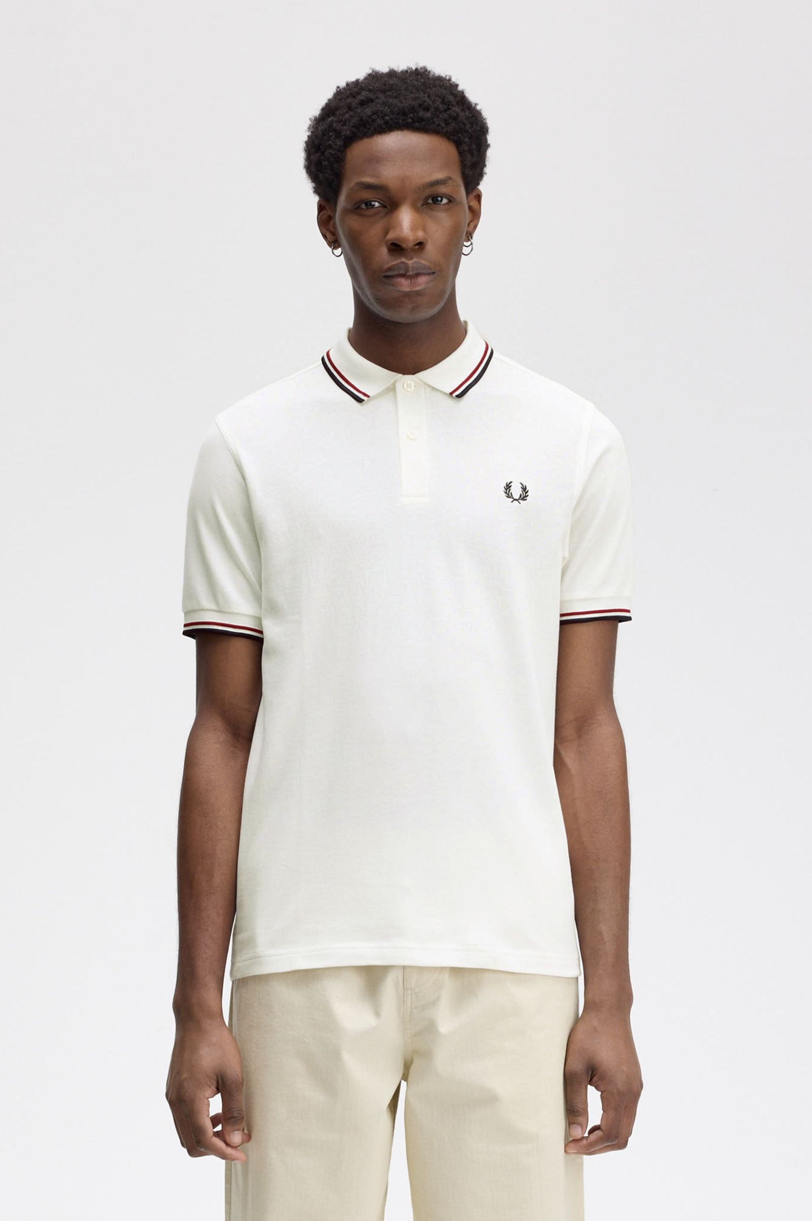 Fred Perry Twin Tipped M3600 Shirt in Snow White/Burnt Red/Navy 