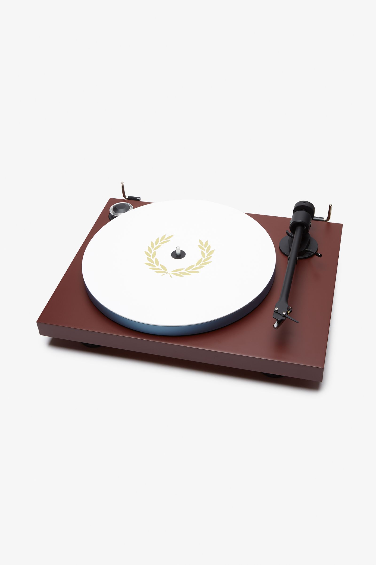 Fred Perry Pro-Ject Record Deck in Maroon & White & Ice 