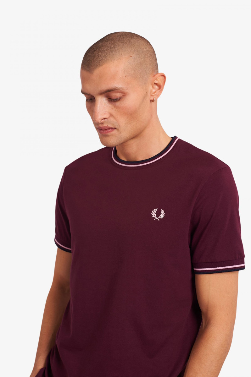 Fred Perry Shirt Twin Tipped Mahogany M1588-XL